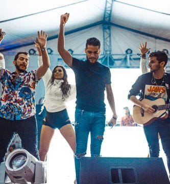 javier neira y tres dedos